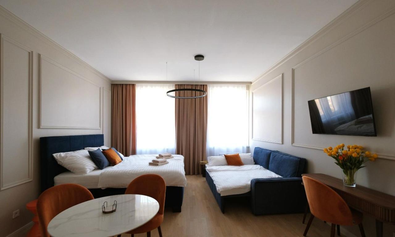 Luxemi I Wenceslas Square Apartment *
