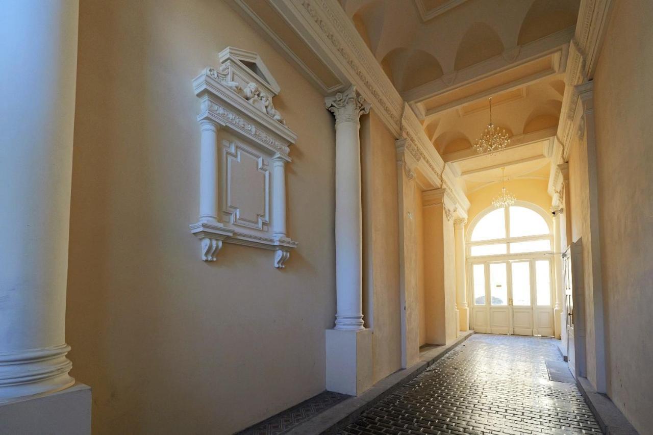 Luxemi I Wenceslas Square Apartment Prague